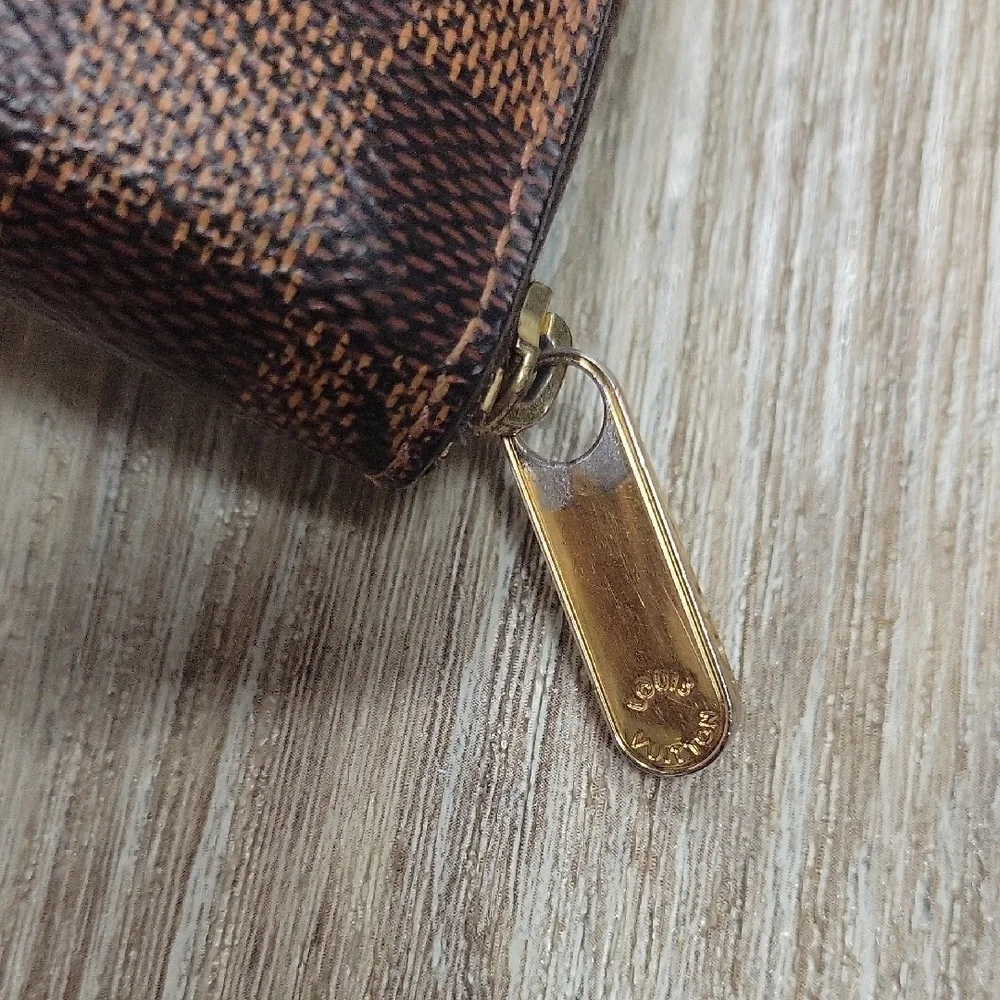 Louis Vuitton Damier Ebene Checkered Zippy Coin Purse